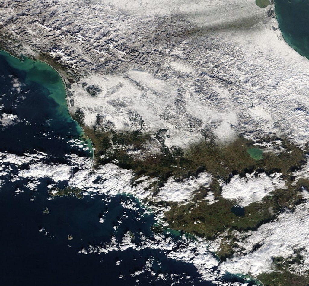 La Toscana vista dal Satellite il 18 Dicembre 2010