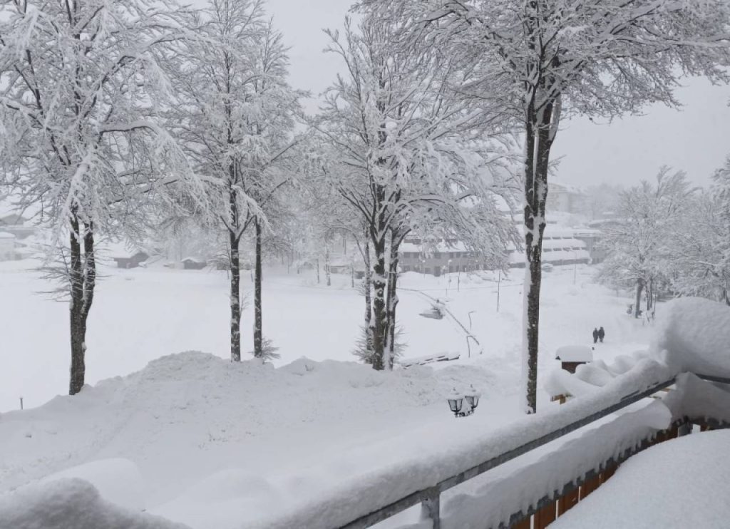 Neve record sull’Appennino Tosco-Emiliano come non si vedeva da 40anni
