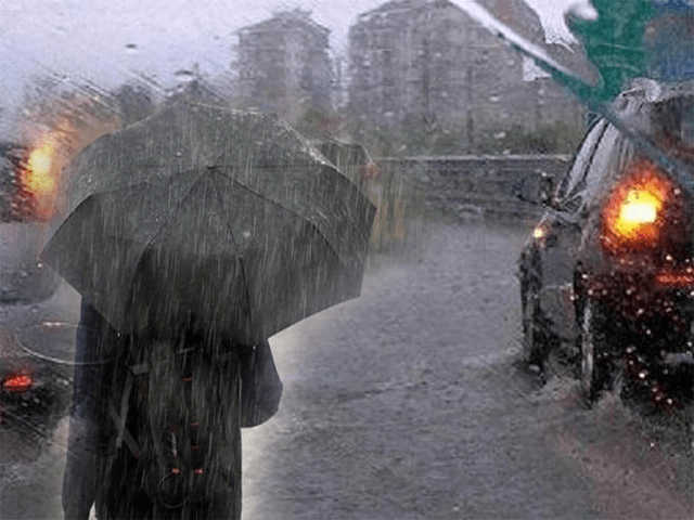 Tempesta Pedro verso l’Italia: piogge intense, neve sulle Alpi e venti fino a 100 km/h